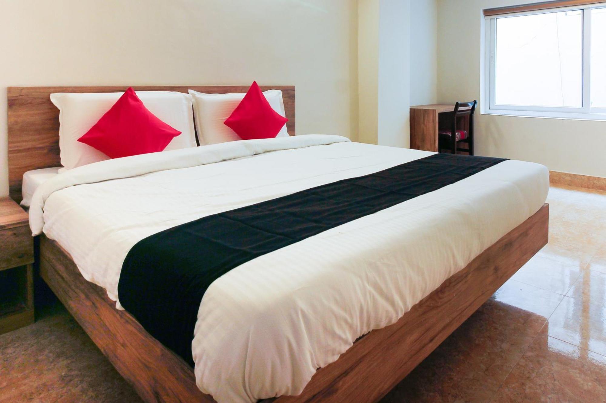 Capital O Sri Suprabhat Grand Near Kachiguda Railway Station Haiderabad Buitenkant foto